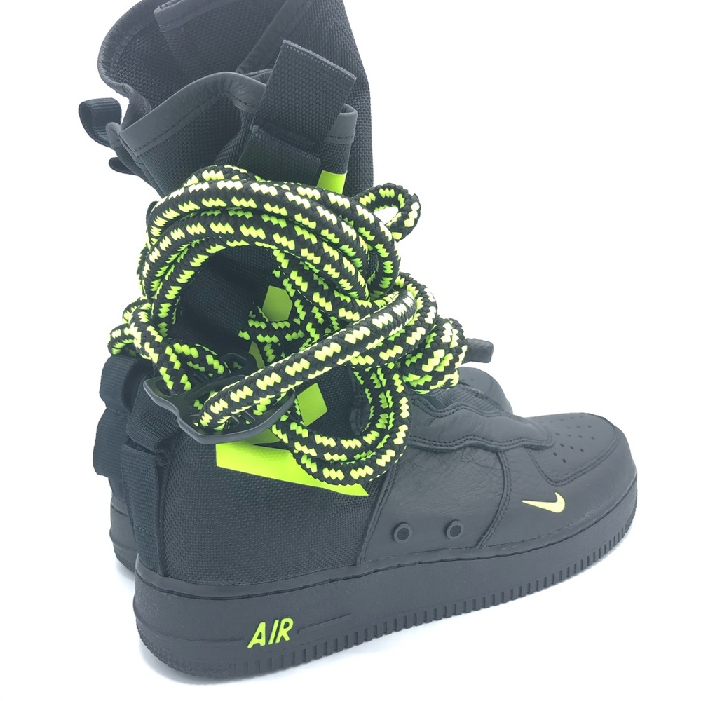 Nike Air Force 1 | Size 12 - Picture 5 of 14